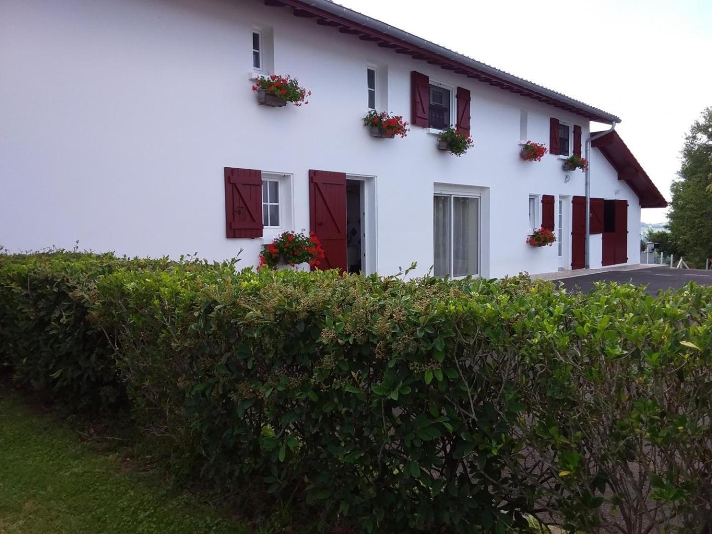 Agueramonde Villa Mouguerre Exterior photo